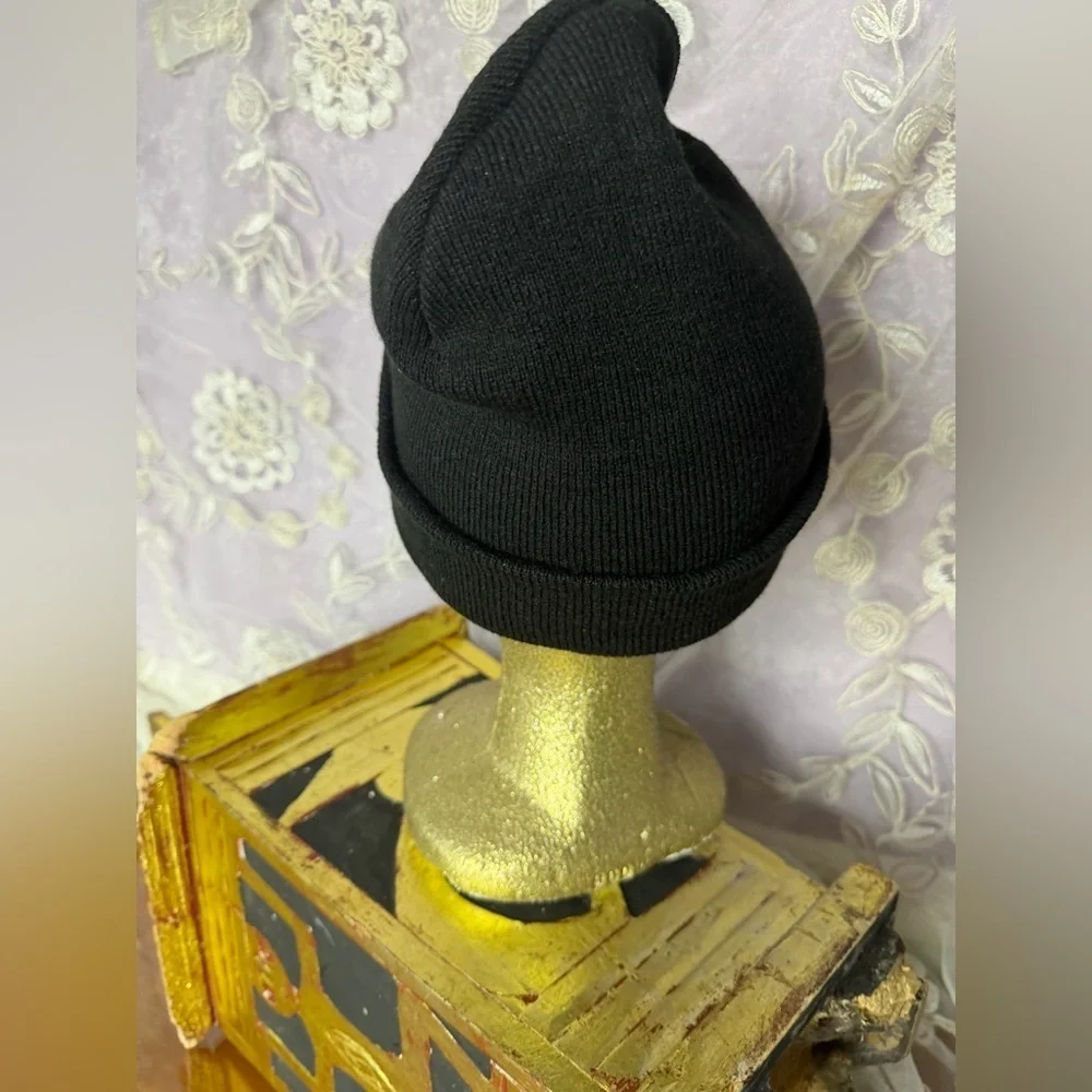 Black 'Security' Knit Beanie